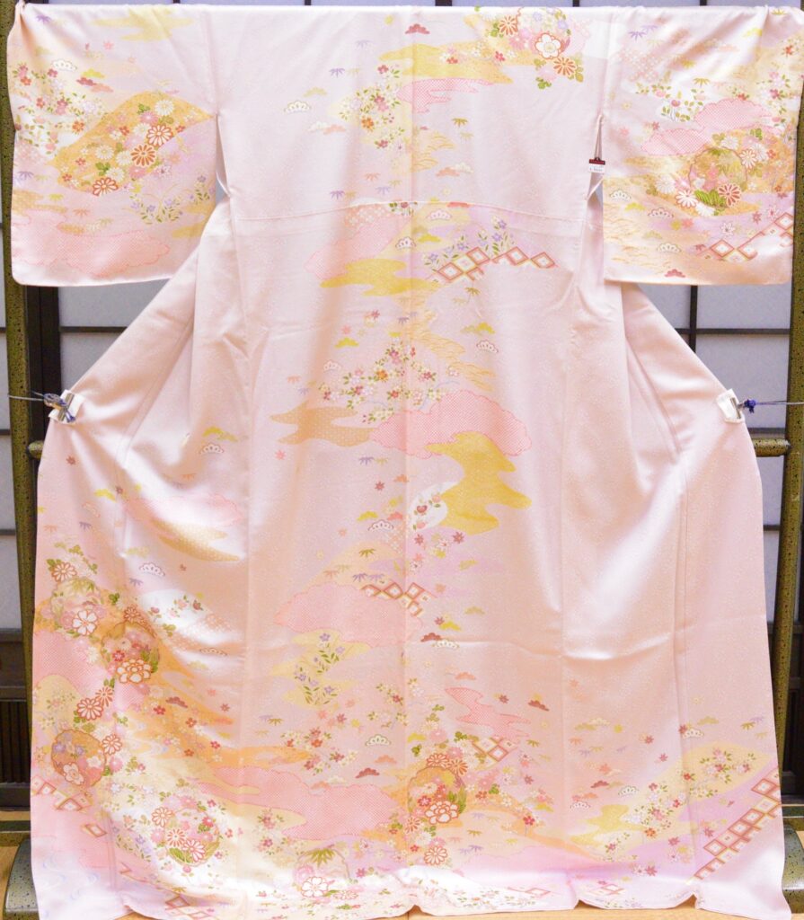 訪問着は万能な着物 どんなシーンで着るの べレーザエヴィーダ